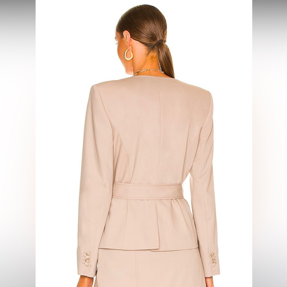 Beige Blazer - Picture 4 of 4